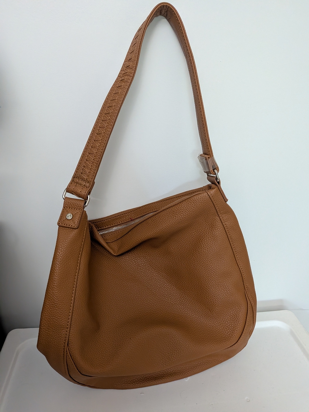 Thirty-One Tan Shoulder Bag